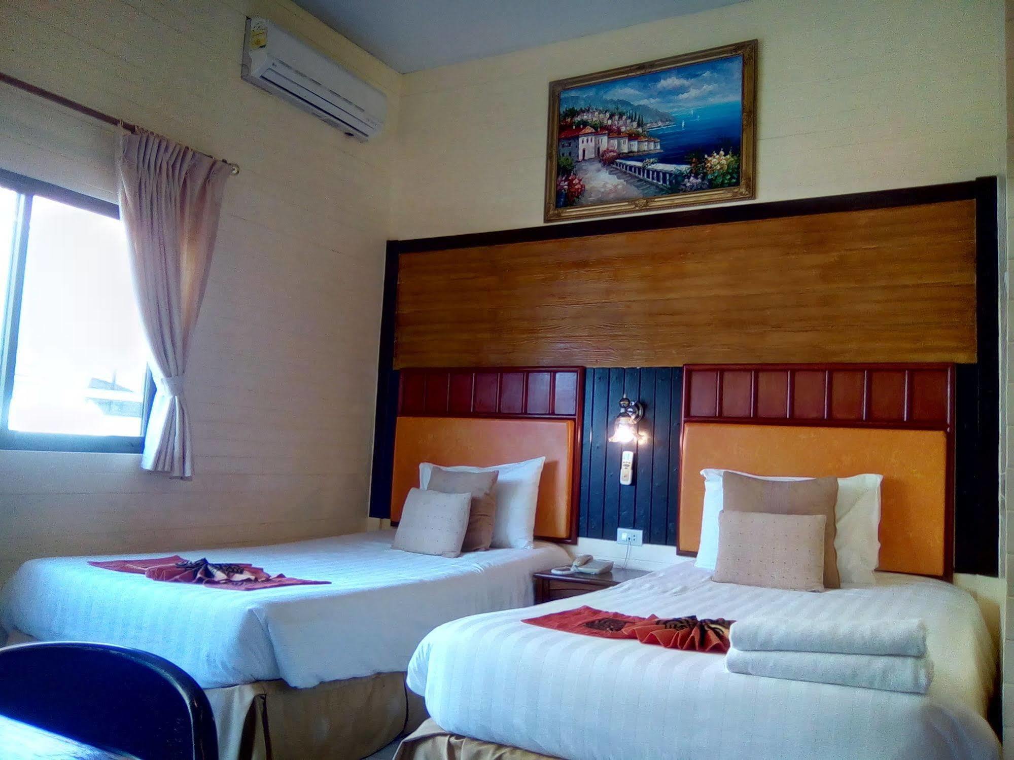 Ban Chanchay Hua Hin Exterior photo