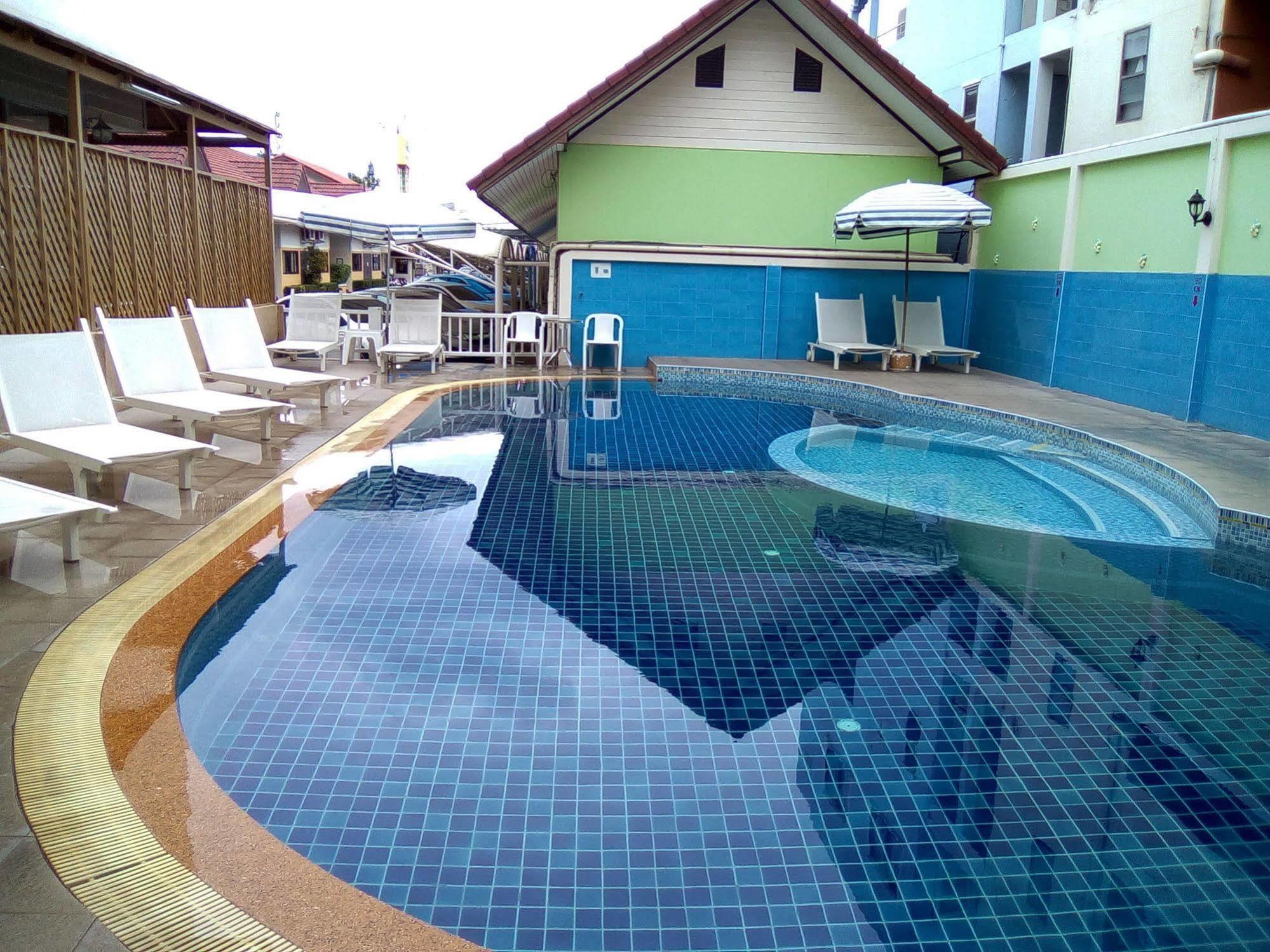Ban Chanchay Hua Hin Exterior photo